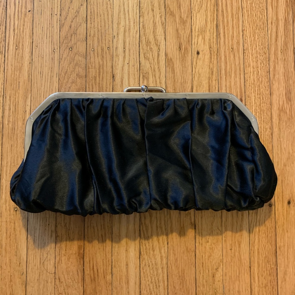 REVERSIBLE Small Clutch